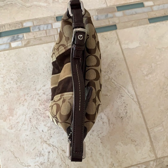 Coach Purse - Picture 6 of 7